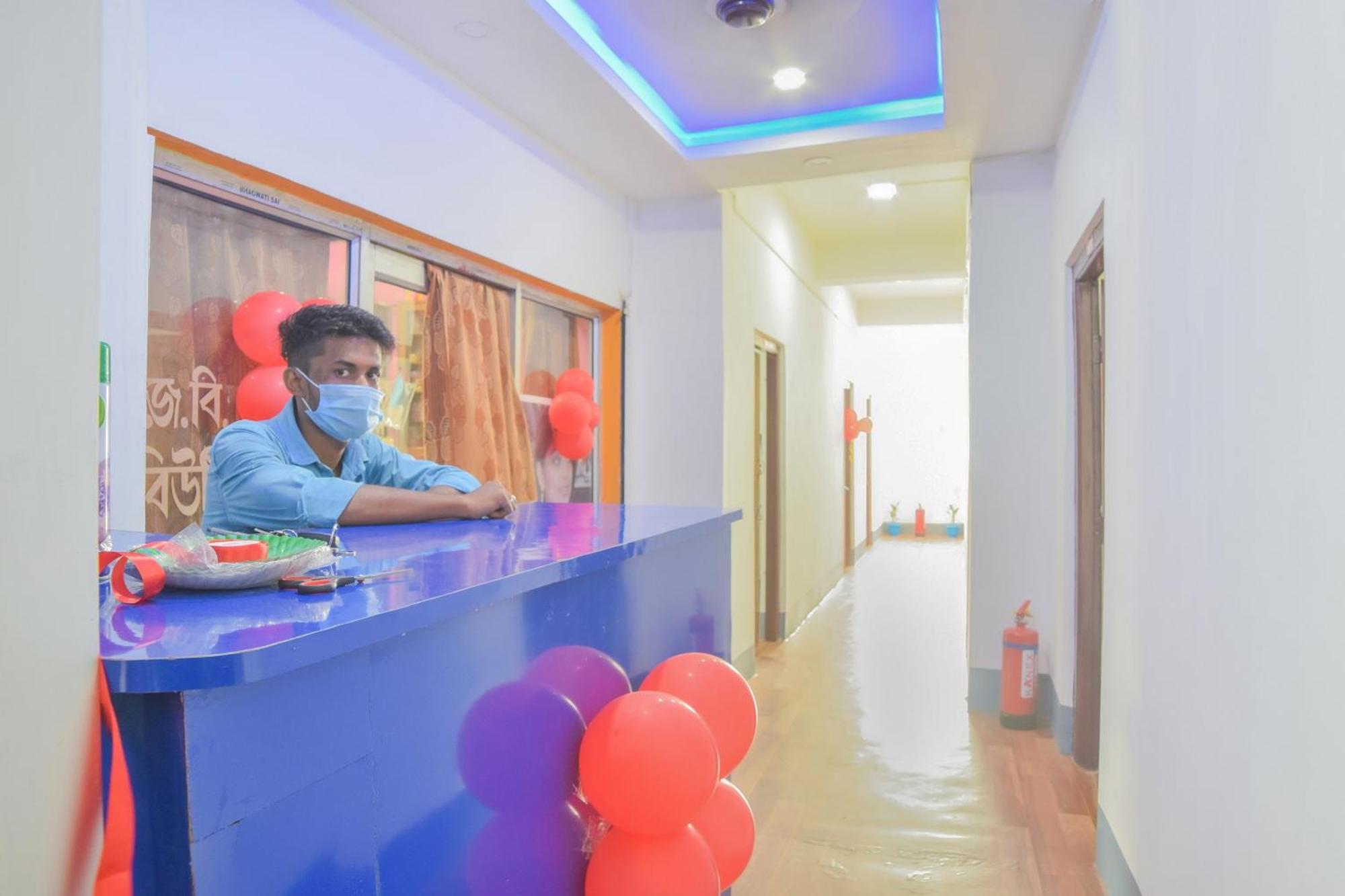 Hotel O Dc Lodge Kaharpara Екстер'єр фото